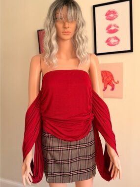 MARELLA VIRAL ALYSSA INFINITY TOP - Red- Size Medium